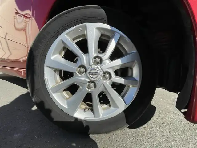 日産 デイズ ルークス ハイウェイスターX 東京都 2015(平27)年 7.5万km スパークリングレッドM 純正ナビ/全周囲カメラ/ETC/片側電動スライドドア/スマートキー/衝突軽減システム/横滑り防止装置/純正フロアマット/リアサーキュレーター/純正14インチAWホイール/フォグライト/プッシュスタート