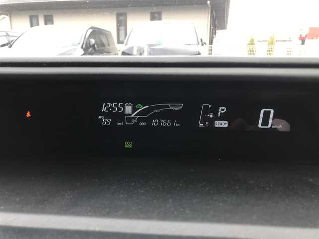 トヨタ アクア G G’s 千葉県 2015(平27)年 10.8万km ライムホワイトパールクリスタルシャイン (株)IDOMが運営する【じしゃロン柏店】の自社ローン対象車両になります。こちらは現金ご利用時の価格です。/自社ローンご希望の方は別途その旨お申付け下さい。//禁煙車/純正フルセグナビ/（CD/DVD/AM/FMラジオ）/(Bluetooth)/スマートキー/プッシュスタート/バックカメラ/ＥＴＣ/クルーズコントロール/ドライブレコーダー/シートヒーター/ステアリングリモコン/電動格納ドアミラー/パワーウインドウ/オートライト/防眩ミラー