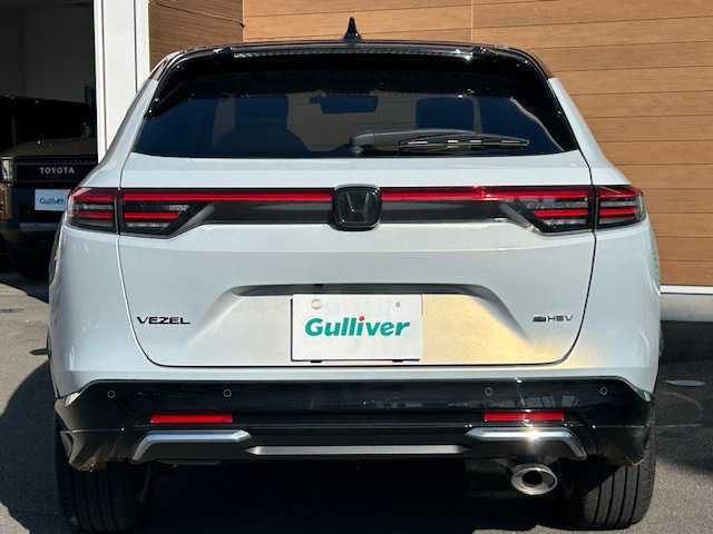ホンダ ヴェゼル ハイブリッド e:HEV Z PLaYパッケージ 静岡県 2024(令6)年 0.4万km プレミアムサンライトホワイトパール ワンオーナー/純正ナビ/フルセグテレビ/Bluetooth/全方位カメラ/純正フロアマット/スカイルーフ/オートライト/LEDヘッドライト/ブレーキホールド/ビルトイン2.0ETC/レーダークルーズコントロール/パドルシフト/パワーバックドア/デジタルインナーミラー