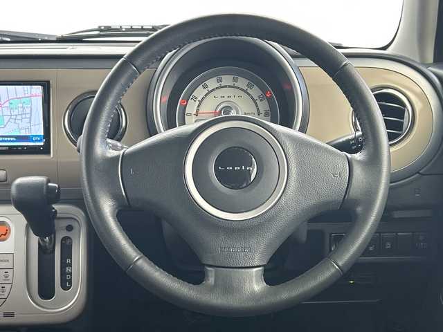 スズキ ラパン XL 三重県 2013(平25)年 4.9万km シャンパンピンクPM /禁煙車//社外SDナビ/（フルセグ/CD/DVD/AM/FM）//シートヒーター//ETC//純正14インチアルミホイール//アイドリングストップ//革巻きステアリング//プッシュスタート//スマートキー//ウィンカーミラー//電動格納ミラー//純正フロアマット