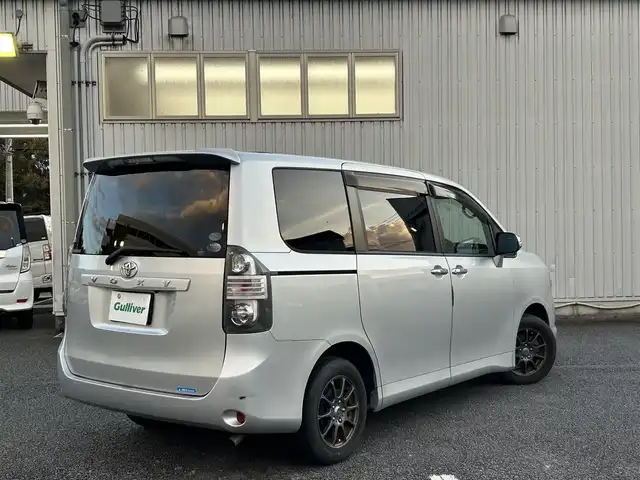 車両画像8