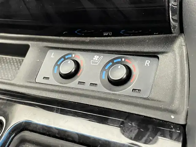 トヨタ ヴェルファイア Z Gエディション 宮城県 2020(令2)年 6.2万km ブラック 純正９インチディスプレイオーディオ(BT/フルセグTV/Miracast)/エントリーナビキット /純正フリップダウンモニター　/バックカメラ　/トヨタセーフティセンス　/　・レーントレーシングアシスト/　・追従機能付きクルーズコントロール/　・プリクラッシュセーフティ/　・横滑り防止機能/　・オートマチックハイビーム/前後クリアランスソナー /オートライト/LEDライト/シーケンシャルターンランプ/フォグランプ/両側パワースライドドア　/パワーバックドア　/全席パワーシート　/全席シートヒーター　/全席エアシート/レザーシート/シートメモリ/オットマン/ETC2.0/サンシェード/ミラー型ドラレコ/純正フロアマット/純正アルミホイール