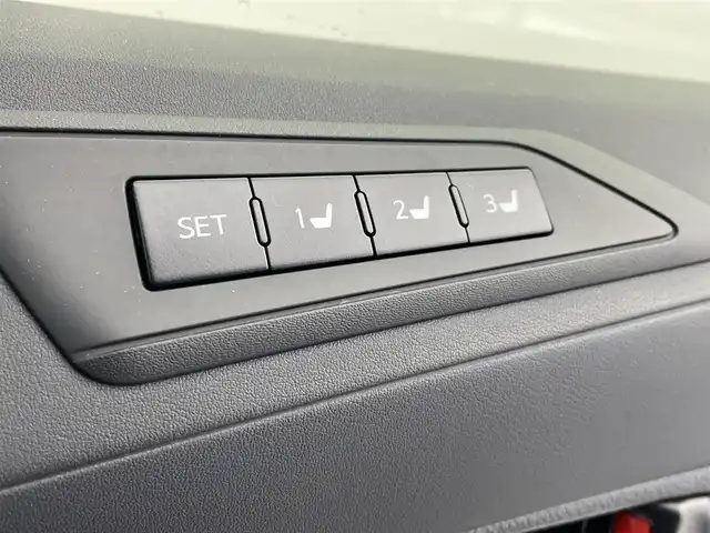 トヨタ ヴェルファイア Z Gエディション 宮城県 2020(令2)年 6.2万km ブラック 純正９インチディスプレイオーディオ(BT/フルセグTV/Miracast)/エントリーナビキット /純正フリップダウンモニター　/バックカメラ　/トヨタセーフティセンス　/　・レーントレーシングアシスト/　・追従機能付きクルーズコントロール/　・プリクラッシュセーフティ/　・横滑り防止機能/　・オートマチックハイビーム/前後クリアランスソナー /オートライト/LEDライト/シーケンシャルターンランプ/フォグランプ/両側パワースライドドア　/パワーバックドア　/全席パワーシート　/全席シートヒーター　/全席エアシート/レザーシート/シートメモリ/オットマン/ETC2.0/サンシェード/ミラー型ドラレコ/純正フロアマット/純正アルミホイール
