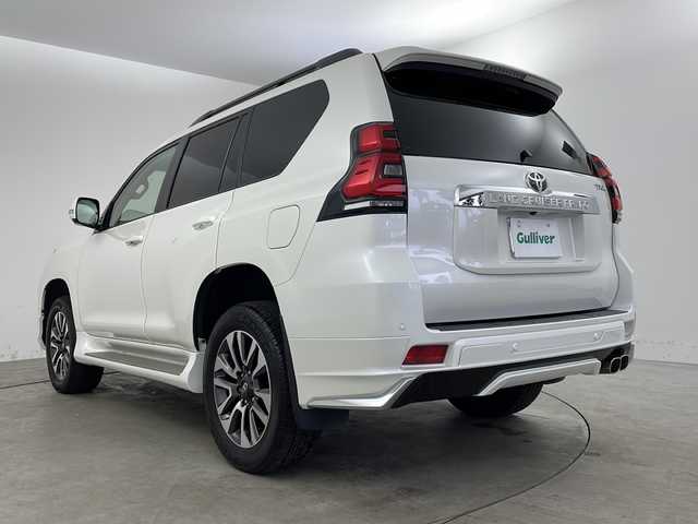 トヨタ ランドクルーザー プラド TX Lパッケージ 兵庫県 2022(令4)年 3.1万km ホワイトパールクリスタルシャイン モデリスタエアロ ムーンルーフ 衝突軽減ブレーキ レーンキープアシスト レーダークルーズコントロール メーカーオプションナビ フルセグ パノラマミックビューモニター ベージュ革 クリアランスソナー