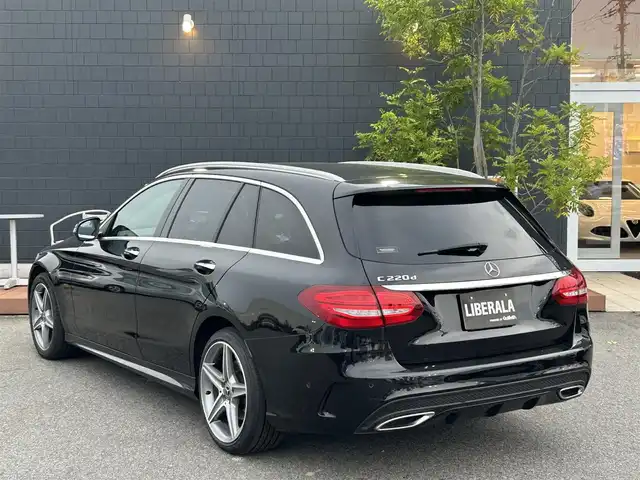 メルセデス・ベンツ Ｃ２２０ｄ ワゴン ローレウスエディション 滋賀県 2018(平30)年 3.8万km オブシディアンブラック レーダーセーフティパッケージ /サンルーフ /ACC /黒革シート /前席シートヒーター /前席パワーシート /アクティブブレーキアシスト /LKA/BSM /衝突軽減ブレーキ /純正ナビ /ドラレコ /パワーバックドア/バックカメラ