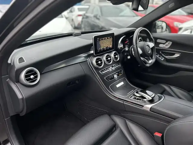 メルセデス・ベンツ Ｃ２２０ｄ ワゴン ローレウスエディション 滋賀県 2018(平30)年 3.8万km オブシディアンブラック レーダーセーフティパッケージ /サンルーフ /ACC /黒革シート /前席シートヒーター /前席パワーシート /アクティブブレーキアシスト /LKA/BSM /衝突軽減ブレーキ /純正ナビ /ドラレコ /パワーバックドア/バックカメラ