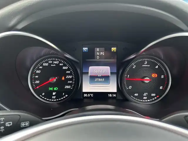 メルセデス・ベンツ Ｃ２２０ｄ ワゴン ローレウスエディション 滋賀県 2018(平30)年 3.8万km オブシディアンブラック レーダーセーフティパッケージ /サンルーフ /ACC /黒革シート /前席シートヒーター /前席パワーシート /アクティブブレーキアシスト /LKA/BSM /衝突軽減ブレーキ /純正ナビ /ドラレコ /パワーバックドア/バックカメラ
