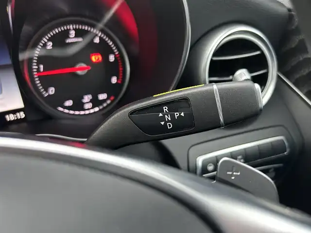 メルセデス・ベンツ Ｃ２２０ｄ ワゴン ローレウスエディション 滋賀県 2018(平30)年 3.8万km オブシディアンブラック レーダーセーフティパッケージ /サンルーフ /ACC /黒革シート /前席シートヒーター /前席パワーシート /アクティブブレーキアシスト /LKA/BSM /衝突軽減ブレーキ /純正ナビ /ドラレコ /パワーバックドア/バックカメラ