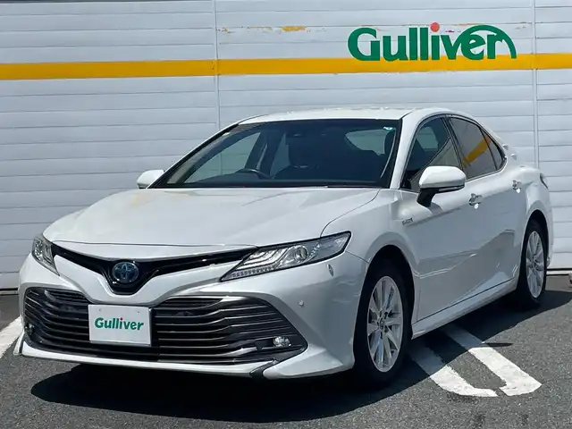 トヨタ カムリ G 埼玉県 2017(平29)年 8.4万km プラチナホワイトパールマイカ /純正メモリナビ//フルセグTV//バックカメラ//CD/DVD/Bluetooth//アダプティブクルーズコントロール//運転席パワーシート//ビルトインETC//スマートキー×2//LEDヘッドライト//LEDフォグランプ//PCS/LDA/BSM/RCTA//クリアランスソナー//W.サイド.カーテン.ニーエアバッグ//ABS//横滑り防止装置//オートライト//オートハイビーム//スモークフィルム//純正17インチAW//新車時保証書//取扱説明書//ナビ取説
