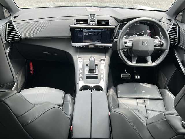 ＤＳオートモビル シトロエン ＤＳ７ オペラ E－テンス 4×4 岐阜県 2023(令5)年 0.6万km グレーＭ /カラーコード　ESC//ワンオーナー//純正ナビ//ディスプレイモニター/(AppleCarPlay/AndroidAuto)//全周囲カメラ//黒革シート//全席パワーシート//前席シートヒーター//アダプティブクルーズコントロール//アイドリングストップ//レーンキープアシスト//ブラインドスポットモニター//アクティブセーフティブレーキ//LEDヘッドライト//前後ドライブレコーダー//Focalサウンド//置くだけ充電