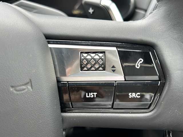 ＤＳオートモビル シトロエン ＤＳ７ オペラ E－テンス 4×4 岐阜県 2023(令5)年 0.6万km グレーＭ /カラーコード　ESC//ワンオーナー//純正ナビ//ディスプレイモニター/(AppleCarPlay/AndroidAuto)//全周囲カメラ//黒革シート//全席パワーシート//前席シートヒーター//アダプティブクルーズコントロール//アイドリングストップ//レーンキープアシスト//ブラインドスポットモニター//アクティブセーフティブレーキ//LEDヘッドライト//前後ドライブレコーダー//Focalサウンド//置くだけ充電