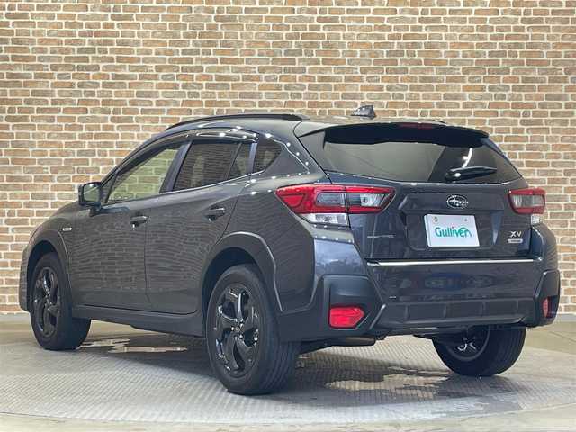 スバル ＸＶ ハイブリッド アドバンス スタイルエディション 岩手県 2022(令4)年 1.9万km マグネタイトグレーメタリック ワンオーナー/４WD/ルーフレール/アイサイトツーリングアシスト/全車速追従機能付きクルーズコントロール/アクティブレーンキープ/プリクラッシュブレーキ/AT誤発進抑制機能/X-MODE/ヒルディセントコントロール/コーナーセンサー/スバルリヤビークルディテクション/アダプティブドライビングビーム/ステアリング連動ヘッドランプ/オートビークルホールド/パドルシフト/パワーシート/シートヒーター/純正ナビ/（CD/DVD/Blu-rayDisc/フルセグ/SD/Bluetooth）/バック・サイド・フロントカメラ/ETC2.0/ドライブレコーダー/純正18インチアルミホイール