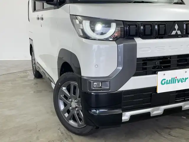 三菱 デリカミニ T プレミアム 新潟県 2025(令7)年 0.1千km アメジストブラック/シルキーホワイト 4WD/プロパイロット/純正ディスプレイオーディオ/　AppleCarPlay/AndroidAuto/Bluetooth/HDMI/全方位モニター/両側パワースライドドア/衝突被害軽減ブレーキ/レーンキープアシスト/前後コーナーセンサー/レーダークルーズコントロール/ハーフレザーシート/前席シートヒーター/オートマチックハイビーム/LEDヘッドライト/オートライト/ステアリングヒーター/パドルシフト/禁煙車