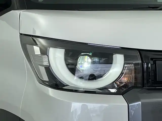 三菱 デリカミニ T プレミアム 新潟県 2025(令7)年 0.1千km アメジストブラック/シルキーホワイト 4WD/プロパイロット/純正ディスプレイオーディオ/　AppleCarPlay/AndroidAuto/Bluetooth/HDMI/全方位モニター/両側パワースライドドア/衝突被害軽減ブレーキ/レーンキープアシスト/前後コーナーセンサー/レーダークルーズコントロール/ハーフレザーシート/前席シートヒーター/オートマチックハイビーム/LEDヘッドライト/オートライト/ステアリングヒーター/パドルシフト/禁煙車
