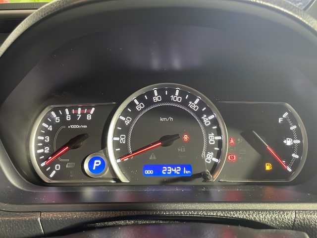 トヨタ ヴォクシー ZS 煌 沖縄県 2015(平27)年 2.4万km ブラッキッシュアゲハガラスフレーク 県外仕入れ/禁煙車/7人乗り/両側パワースライドドア/社外フリップダウンモニター/純正ナビ/（CD/DVD/FM/AM/BT/フルセグTV）/バックカメラ/ステアリングリモコン/ドライブレコーダー/ビルドインETC/プッシュスタート/スマートキー/スペアキー/オートライト/フォグランプ/オールオートパワーウインドウ/電動格納ウインカーミラー/純正アルミホイール/取扱説明書
