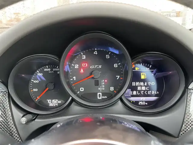 ポルシェ マカン GTS 鹿児島県 2016(平28)年 7.1万km グレー 純正ナビ/パノラマガラスルーフ/バックカメラ/ETC/ACC/純正20インチAW/BOSEサウンドシステム/運転席・助手席パワーシート/シートヒーター/前後ドライブレコーダー/社外レーダー探知機