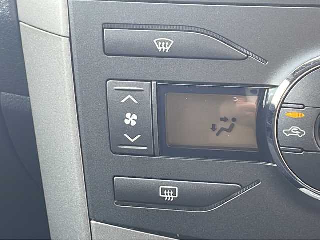 トヨタ カローラ フィールダー X HID リミテッド 道北・旭川 2010(平22)年 9.5万km ブラックマイカ ・４ＷＤ/・寒冷地仕様/・純正メモリーナビ/　ＣＤ・ワンセグ・ＡＵＸ/・ＨＩＤオートライト/・フロントワイパーデアイサー/・社外前後ドライブレコーダー/・社外１５インチアルミ夏タイヤ積込/・ＥＴＣ/・社外１５インチ夏タイヤ積込（５分山）/・スペアキー×１