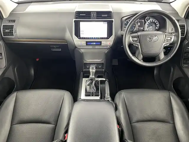 トヨタ ランドクルーザー プラド TX Lパッケージ マットブラED 福島県 2023(令5)年 2.8万km ブラック サンルーフ/トヨタセーフティセンス/・プリクラッシュセーフティ/・レーダークルーズコントロール/・車線逸脱警報装置/・標識認識機能/ALPINE製9インチナビ/・型番：X9NXL/・フルセグTV/Bluetooth/CD/DVD/・バックカメラ/・ETC/4WD/・ダウンヒルアシスト/ルーフレール/革巻きステアリング/・ステアリングリモコン/レザーシート/・パワーシート(運転席/助手席)/・シートヒーター(運転席/助手席)/・エアシート(運転席/助手席)/プッシュスタート/・スマートキー/LEDヘッドライト/・オートライト/・フォグライト/純正フロアマット
