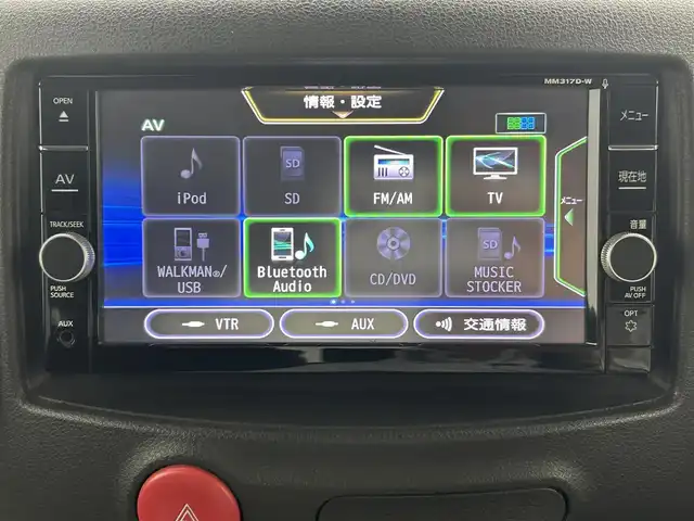 日産 キューブ 15X Vセレクション 岡山県 2018(平30)年 11.1万km スオミブルー 純正ナビ/（CD/DVD/BT/フルセグ/AUX)/バックカメラ/ドライブレコーダー(前）/ＥＴＣ/オートライト/オートハイビーム/フォグランプ/ヘッドランプレベライザー/プッシュスタート/アイドリングストップ/純正フロアマット/TVキャンセラー/ISOFIX/ステアリングスイッチ/チルトステアリング/シートリフター/ドアバイザー/スマートキー×2