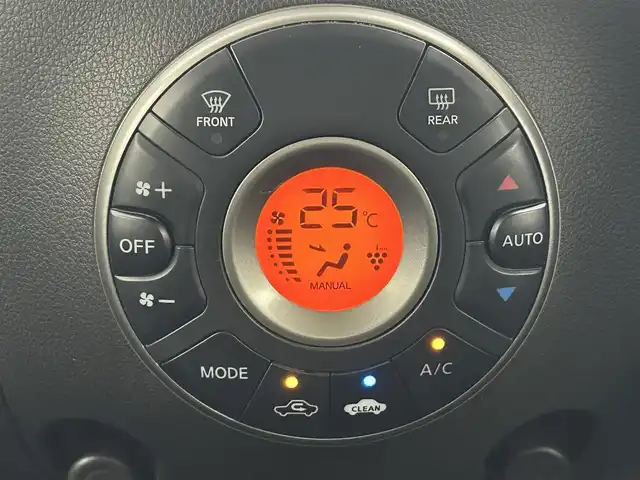 日産 キューブ 15X Vセレクション 岡山県 2018(平30)年 11.1万km スオミブルー 純正ナビ/（CD/DVD/BT/フルセグ/AUX)/バックカメラ/ドライブレコーダー(前）/ＥＴＣ/オートライト/オートハイビーム/フォグランプ/ヘッドランプレベライザー/プッシュスタート/アイドリングストップ/純正フロアマット/TVキャンセラー/ISOFIX/ステアリングスイッチ/チルトステアリング/シートリフター/ドアバイザー/スマートキー×2