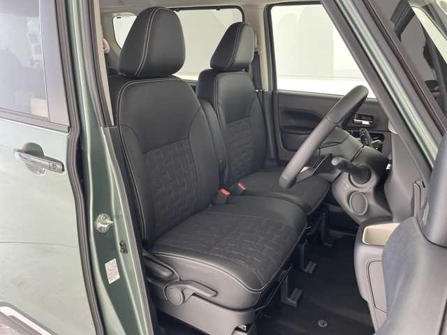 三菱 デリカミニ T プレミアム 愛知県 2025(令7)年 0.1千km 緑Ｍ 届出済未使用車/純正9型ディズプレイオーディオ　ナビ機能なし/マイパイロット/サイドデカール/全方位カメラ/両側パワースライドドア/シートヒーター/クルーズコントロール/コーナーセンサー/純正アルミホイール/ルーフレール/LEDヘッドライト/パドルシフト/インテリジェントミラー/オートマチックハイビーム/衝突軽減システム/Bluetooth/ステアリングスイッチ/スマートキー/プッシュスタート