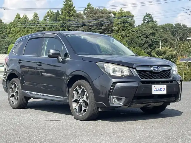 スバル フォレスター 2．0XT アイサイト 埼玉県 2013(平25)年 10.4万km ダークグレーメタリック (株)IDOMが運営する【じしゃロン鳩ヶ谷店】の自社ローン専用車両になりますこちらは現金またはオートローンご利用時の価格です。自社ローンご希望の方は別途その旨お申付け下さい/4WD/ターボ車/社外SDナビ（NR-MZ60）/アイサイト/レーダークルーズコントロール/プッシュスタート/ETC/純正HIDヘッドライト/純正18インチAW/ハーフレザーシート/前席パワーシート/前席シートヒーター/パドルシフト/ステアリングスイッチ/革巻ステアリング/フォグランプ/電動格納式ウィンカーミラー