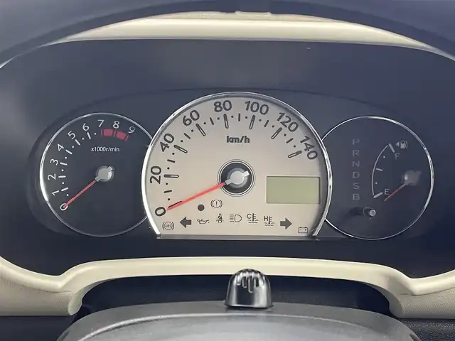 ダイハツ ミラ ココア X 群馬県 2013(平25)年 3.9万km プラムブラウンクリスタルマイカ 純正７型Ｗナビ　盗難防止装置　横滑り防止　電格ミラー　ＩＤストップ　ヘッドライトレベライザー　オートエアコン　ＥＴＣ　前後ドラレコ　スマートキー　純正フロアマット　ベンチシート　フルセグ　スペアキー