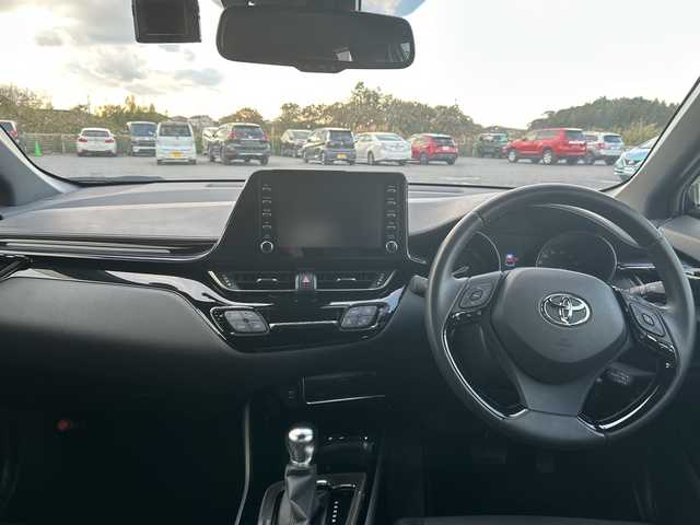 トヨタ Ｃ－ＨＲ G モード ネロセーフティプラスⅡ 千葉県 2022(令4)年 5.4万km スパークリングブラックパールクリスタルシャイン モデリスタフルエアロ　モデリスタイルミスカッフプレート　4本出マフラー　LED　オートライト　ディスプレイオーディオ　全方位カメラ　ドラレコ　ETC　クルコン　BT　フルセグ　AC100V　RCTA　BSM LTA PCS AHB USB　オートワイパー