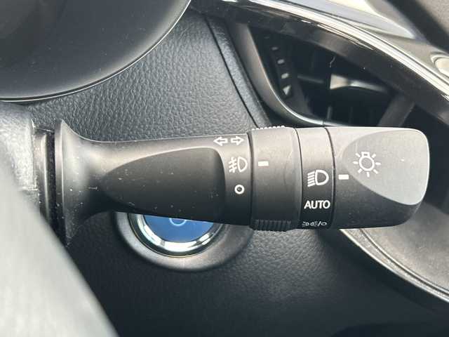 トヨタ Ｃ－ＨＲ G モード ネロセーフティプラスⅡ 千葉県 2022(令4)年 5.4万km スパークリングブラックパールクリスタルシャイン モデリスタフルエアロ　モデリスタイルミスカッフプレート　4本出マフラー　LED　オートライト　ディスプレイオーディオ　全方位カメラ　ドラレコ　ETC　クルコン　BT　フルセグ　AC100V　RCTA　BSM LTA PCS AHB USB　オートワイパー