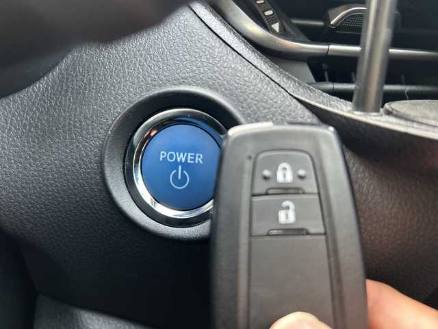 トヨタ Ｃ－ＨＲ G モード ネロセーフティプラスⅡ 千葉県 2022(令4)年 5.4万km スパークリングブラックパールクリスタルシャイン モデリスタフルエアロ　モデリスタイルミスカッフプレート　4本出マフラー　LED　オートライト　ディスプレイオーディオ　全方位カメラ　ドラレコ　ETC　クルコン　BT　フルセグ　AC100V　RCTA　BSM LTA PCS AHB USB　オートワイパー