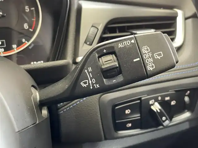 ＢＭＷ ２１８ｄ アクティブツアラー Mスポーツ 岩手県 2016(平28)年 6.6万km 白 ディーゼルターボ/パドルシフト/衝突被害軽減システム/コーナーセンサー/車線逸脱警報/横滑り防止装置/アイドリングストップ/可変スピードリミッター/走行モードセレクト/純正ナビ/ステアリングスイッチ/TVチューナー/バックカメラ/ETC/トノカバー/LEDヘッドライト/純正１７インチアルミホイール