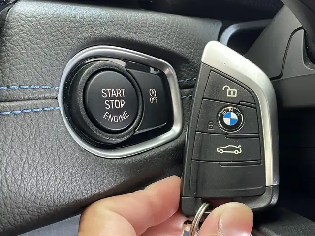 ＢＭＷ ２１８ｄ アクティブツアラー Mスポーツ 岩手県 2016(平28)年 6.6万km 白 ディーゼルターボ/パドルシフト/衝突被害軽減システム/コーナーセンサー/車線逸脱警報/横滑り防止装置/アイドリングストップ/可変スピードリミッター/走行モードセレクト/純正ナビ/ステアリングスイッチ/TVチューナー/バックカメラ/ETC/トノカバー/LEDヘッドライト/純正１７インチアルミホイール