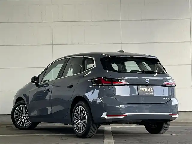 ＢＭＷ ＢＭＷ ２１８ｄ アクティブツアラー エクスクルーシブ 山形県 2022(令4)年 2.1万km グレー 純正ＨＤＤナビ　/３６０°カメラ　/ＥＴＣ　/Ｂｌｕｅｔｏｏｔｈ／Ａｐｐｌｅ　Ｃａｒｐｌａｙ　/運転席／助手席シートヒーター　/運転席／助手席パワーシート　/レザーシート　/電動リアゲート　/オートライト　/電格ミラー
