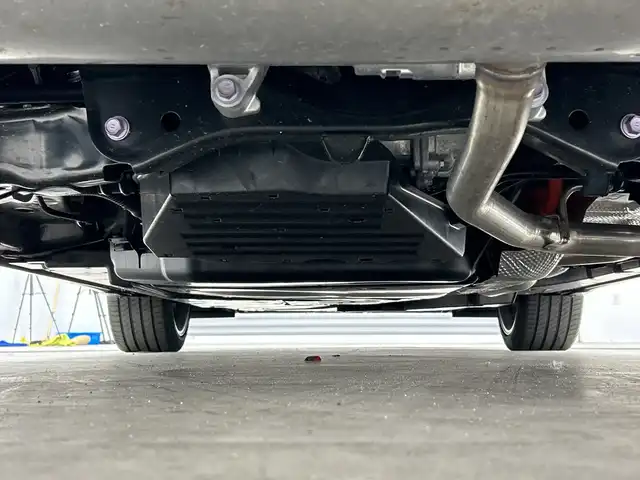 トヨタ クラウン スポーツ Z 三重県 2024(令6)年 0.5万km 赤Ⅱ /禁煙車//純正ナビ/　フルセグTV/Bluetooth/AppleCarplay//パノラマルーフ //ブラウンレザー//デジタルミラー //トヨタチームメイト //パノラミックビューモニター//アドバンストパーク //ハンズフリーパワーバックドア //本革シート //ベンチレーション //シートヒーター//BSM//ETC2.0//ステアリングスイッチ//レーダークルーズコントロール