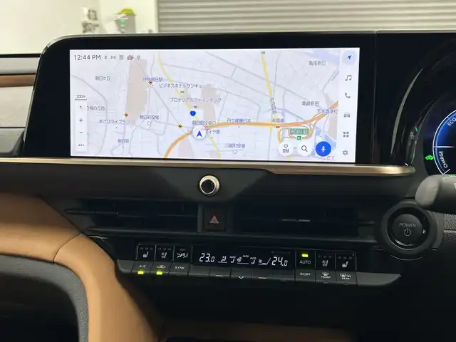 トヨタ クラウン スポーツ Z 三重県 2024(令6)年 0.5万km 赤Ⅱ /禁煙車//純正ナビ/　フルセグTV/Bluetooth/AppleCarplay//パノラマルーフ //ブラウンレザー//デジタルミラー //トヨタチームメイト //パノラミックビューモニター//アドバンストパーク //ハンズフリーパワーバックドア //本革シート //ベンチレーション //シートヒーター//BSM//ETC2.0//ステアリングスイッチ//レーダークルーズコントロール