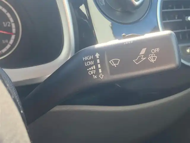 フォルクスワーゲン ザ・ビートル ターボ 熊本県 2014(平26)年 6万km 黒 純正ナビ/FM/AM/CD/DVD/SD/BT/VTR/MusicCatcher/・DTV/・バックカメラ/パッシブセーフティ/・フロントエアバック/・サイドエアバック/・むちうち軽減ヘッドレスト/クルーズコントロール/コーナーセンサー/サンルーフ/ドライブレコーダー（前方）/革巻きステアリング/ステアリングスイッチ/ウィンカーミラー/電動格納ミラー/ミラーヒーター/パーキングライト/オートライト/レーダー検知（社外）/社外車高調/純正フロアマット/純正ドアバイザー/純正アルミホイール