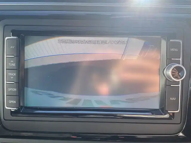 フォルクスワーゲン ザ・ビートル ターボ 熊本県 2014(平26)年 6万km 黒 純正ナビ/FM/AM/CD/DVD/SD/BT/VTR/MusicCatcher/・DTV/・バックカメラ/パッシブセーフティ/・フロントエアバック/・サイドエアバック/・むちうち軽減ヘッドレスト/クルーズコントロール/コーナーセンサー/サンルーフ/ドライブレコーダー（前方）/革巻きステアリング/ステアリングスイッチ/ウィンカーミラー/電動格納ミラー/ミラーヒーター/パーキングライト/オートライト/レーダー検知（社外）/社外車高調/純正フロアマット/純正ドアバイザー/純正アルミホイール