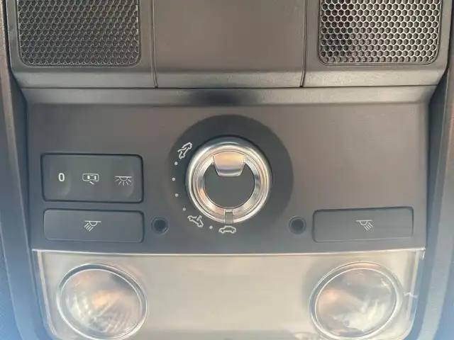 フォルクスワーゲン ザ・ビートル ターボ 熊本県 2014(平26)年 6万km 黒 純正ナビ/FM/AM/CD/DVD/SD/BT/VTR/MusicCatcher/・DTV/・バックカメラ/パッシブセーフティ/・フロントエアバック/・サイドエアバック/・むちうち軽減ヘッドレスト/クルーズコントロール/コーナーセンサー/サンルーフ/ドライブレコーダー（前方）/革巻きステアリング/ステアリングスイッチ/ウィンカーミラー/電動格納ミラー/ミラーヒーター/パーキングライト/オートライト/レーダー検知（社外）/社外車高調/純正フロアマット/純正ドアバイザー/純正アルミホイール