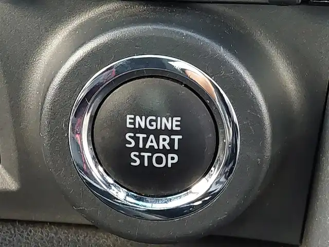 スバル ＢＲＺ GT 東京都 2017(平29)年 3.1万km クリスタルホワイトP 社外ナビ/フルセグTV/バックカメラ/ETC/プッシュスタート/クルーズコントロール/パドルシフト/ハーフレザーシート/シートヒーター/TRDドアスタビライザー/LEDヘッドライト/オートライト/ドアバイザー/17インチ純正アルミホイール/スマートキー