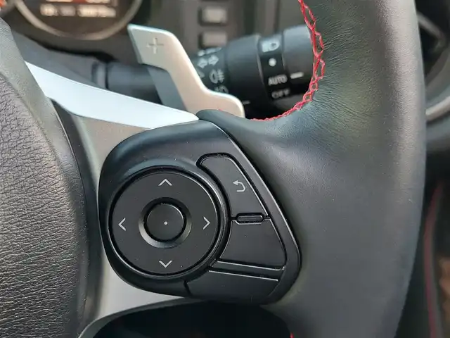 スバル ＢＲＺ GT 東京都 2017(平29)年 3.1万km クリスタルホワイトP 社外ナビ/フルセグTV/バックカメラ/ETC/プッシュスタート/クルーズコントロール/パドルシフト/ハーフレザーシート/シートヒーター/TRDドアスタビライザー/LEDヘッドライト/オートライト/ドアバイザー/17インチ純正アルミホイール/スマートキー