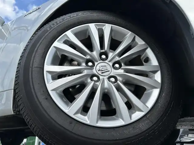 トヨタ クラウン ハイブリッド ロイヤルサルーンG 愛媛県 2014(平26)年 1.4万km プレシャスシルバー ・ワンオーナー/・サンルーフ/・メーカーオプションマルチナビ/CD/DVD/フルセグTV/MSV/USB/・バックカメラ/・クルーズコントロール/・ベージュ革シート/D/N/パワーシート/シートヒーター/エアーシート/D/メモリーシート/・ドラレコ前方/・社外レーダー/・コーナーセンサー/・スペアキー2本/うち１本カードキー