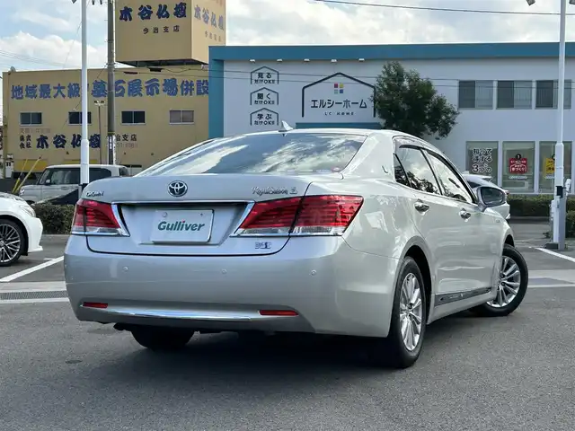 トヨタ クラウン ハイブリッド ロイヤルサルーンG 愛媛県 2014(平26)年 1.4万km プレシャスシルバー ・ワンオーナー/・サンルーフ/・メーカーオプションマルチナビ/CD/DVD/フルセグTV/MSV/USB/・バックカメラ/・クルーズコントロール/・ベージュ革シート/D/N/パワーシート/シートヒーター/エアーシート/D/メモリーシート/・ドラレコ前方/・社外レーダー/・コーナーセンサー/・スペアキー2本/うち１本カードキー