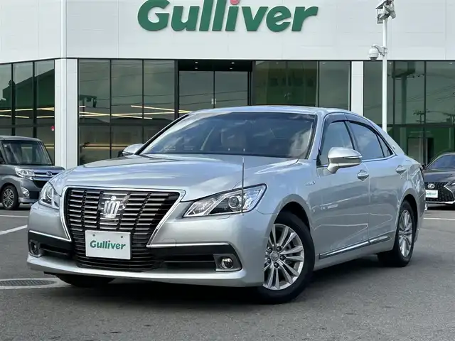 トヨタ クラウン ハイブリッド ロイヤルサルーンG 愛媛県 2014(平26)年 1.4万km プレシャスシルバー ・ワンオーナー/・サンルーフ/・メーカーオプションマルチナビ/CD/DVD/フルセグTV/MSV/USB/・バックカメラ/・クルーズコントロール/・ベージュ革シート/D/N/パワーシート/シートヒーター/エアーシート/D/メモリーシート/・ドラレコ前方/・社外レーダー/・コーナーセンサー/・スペアキー2本/うち１本カードキー