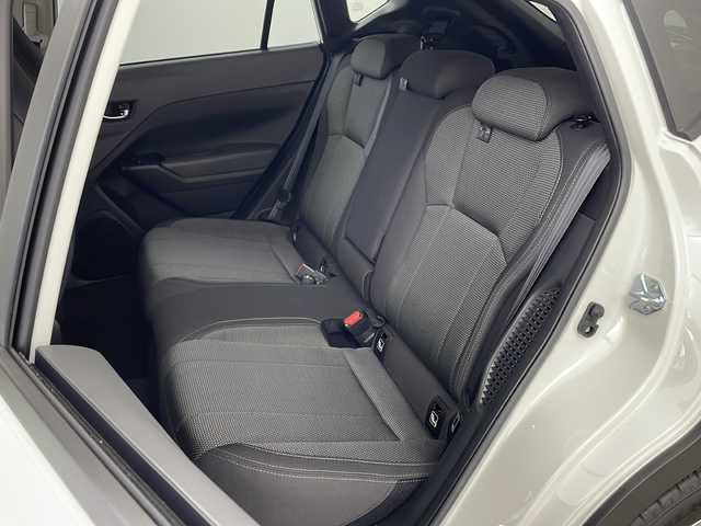 スバル クロストレック リミテッド 兵庫県 2023(令5)年 0.8万km クリスタルホワイトP ・純正11.6インチセンターディスプレイナビ/（TV/BT/USB/AUX)/・全方位カメラ/・ビルトインETC/・アイサイト/・プリクラッシュブレーキ/・エマージェンシーブレーキアシスト/・車線逸脱防止機能/・スバルリヤビークルディテクション(SRVD)/・ドライバーモニタリングシステム/・VDC/・オートビークルホールド(AVH)/・ステアリング連動ヘッドランプ（SRH）/・オートマチックハイビーム/・レーダークルーズコントロール/・SIーDRIVE/・パドルシフト/・運転席メモリー付きパワーシート/・前席シートヒーター/・ステアリングヒーター/・LEDフォグランプ/・リアフォグランプ/・スマートキー