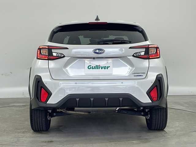 スバル クロストレック リミテッド 兵庫県 2023(令5)年 0.8万km クリスタルホワイトP ・純正11.6インチセンターディスプレイナビ/（TV/BT/USB/AUX)/・全方位カメラ/・ビルトインETC/・アイサイト/・プリクラッシュブレーキ/・エマージェンシーブレーキアシスト/・車線逸脱防止機能/・スバルリヤビークルディテクション(SRVD)/・ドライバーモニタリングシステム/・VDC/・オートビークルホールド(AVH)/・ステアリング連動ヘッドランプ（SRH）/・オートマチックハイビーム/・レーダークルーズコントロール/・SIーDRIVE/・パドルシフト/・運転席メモリー付きパワーシート/・前席シートヒーター/・ステアリングヒーター/・LEDフォグランプ/・リアフォグランプ/・スマートキー