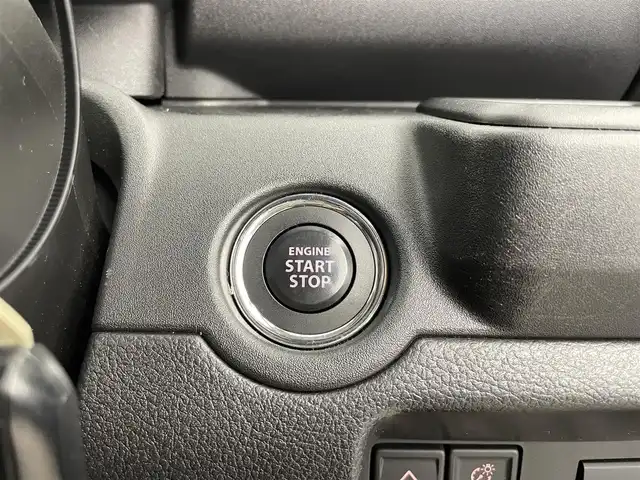 スズキ ソリオ HV MZ 大分県 2023(令5)年 5.6万km メロウディープレッドパール スズキセーフティーサポート/・デュアルセンサーブレーキサポート/・標識認識機能/・発進お知らせ機能/・アダプティブクルーズコントロール/・車線維持支援機能/・ハイビームアシスト/社外ナビ/（フルセグ/Bluetooth/CD/DVD)/ヘッドアップディスプレイ/ETC/前席シートヒーター/ステアリングスイッチ/両側パワースライドドア/オートライト/LEDヘッドライト/社外デジタルインナーミラー/電動格納ミラー/純正アルミホイール