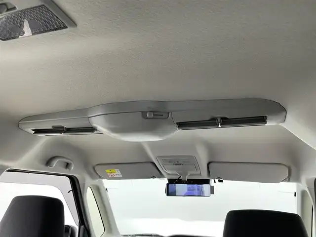 スズキ ソリオ HV MZ 大分県 2023(令5)年 5.6万km メロウディープレッドパール スズキセーフティーサポート/・デュアルセンサーブレーキサポート/・標識認識機能/・発進お知らせ機能/・アダプティブクルーズコントロール/・車線維持支援機能/・ハイビームアシスト/社外ナビ/（フルセグ/Bluetooth/CD/DVD)/ヘッドアップディスプレイ/ETC/前席シートヒーター/ステアリングスイッチ/両側パワースライドドア/オートライト/LEDヘッドライト/社外デジタルインナーミラー/電動格納ミラー/純正アルミホイール