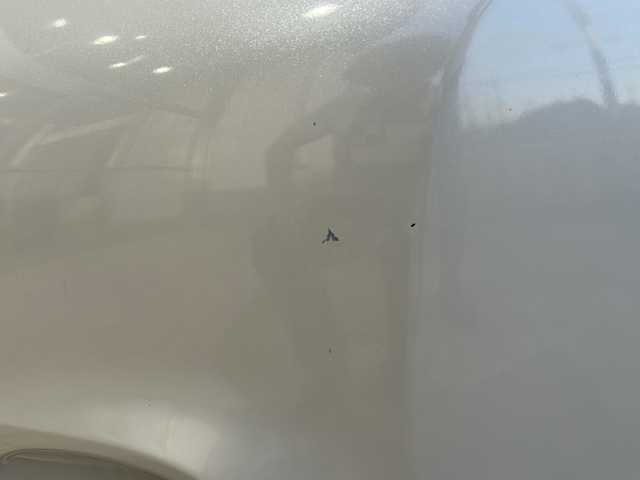 日産 リーフ S 静岡県 2017(平29)年 8.6万km パール ワンオーナー/純正メモリナビ（AM.FM.CD.Bluetooth）/フルセグTV/ETC/バックカメラ/アイドリングストップ/ハンドルヒーター/ドアバイザー/パワーウィンドウ/取扱説明書、保証書、記録簿/シートヒーター