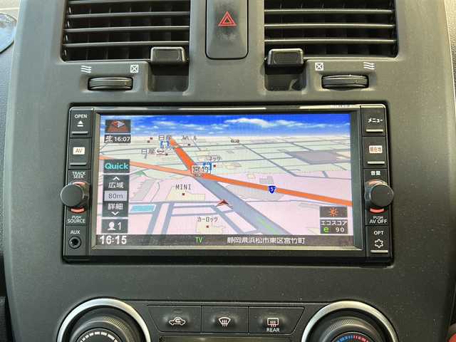 日産 リーフ S 静岡県 2017(平29)年 8.6万km パール ワンオーナー/純正メモリナビ（AM.FM.CD.Bluetooth）/フルセグTV/ETC/バックカメラ/アイドリングストップ/ハンドルヒーター/ドアバイザー/パワーウィンドウ/取扱説明書、保証書、記録簿/シートヒーター