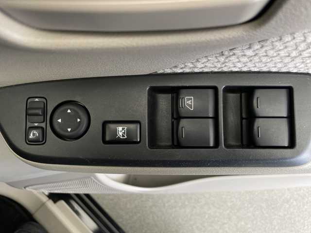 日産 デイズ S 長野県 2021(令3)年 3.2万km ブラック カロッツェリアナビ/ＣＤ・ＤＶＤ再生/地デジＴＶ/衝突被害軽減ブレーキ/アイドリングストップ/ドライブレコーダー/キーレス/ＥＴＣ/バックソナー/オートライト/コーナーセンサー